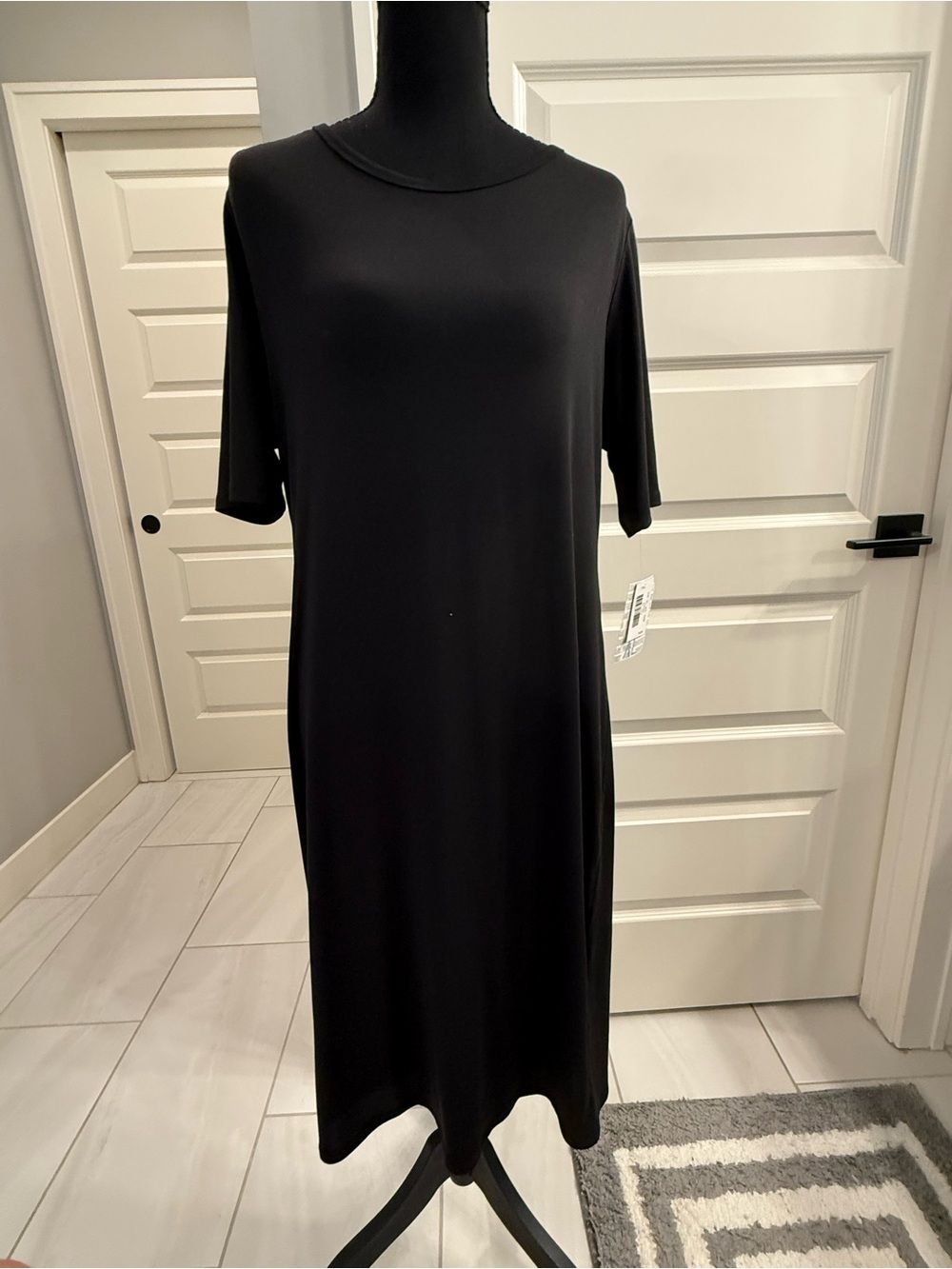 NWT Classic Black Midi Shift Dress - Women